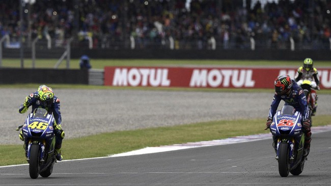 Valentino Rossi untuk kali kedua beruntun di awal musim MotoGP 2017 berhasil naik podium. Namun, Rossi tidak bisa menjawab tentang peluangnya untuk menang.