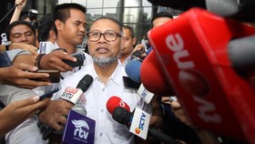 Belum Resmi, BW Tak Mau Bicara soal Panelis Debat Capres