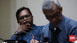 Dampingi Whistleblower, Haris Azhar Laporkan TPPU Nurhadi