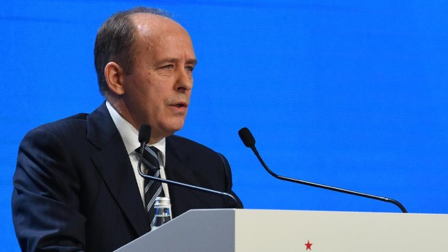 Pihak keamanan Rusia mengatakan pelaku teror bom di kereta api bawah tanah di stasiun Sennaya Ploshchad, Saint Petersburg, Rusia, berasal dari Asia Tengah.