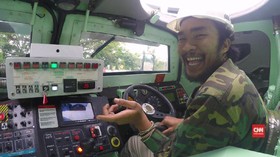 Menjajal Ketangguhan Anoa 2, Panser Amfibi Buatan Lokal