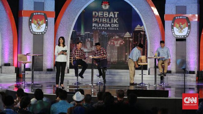 Perdebatan antara Ahok dan Anies soal rumah berlangsung cukup sengit, bahkan Ahok menuding program rumah Anies hanya retorika.