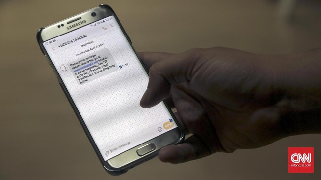 Pelanggan sejumlah operator mulai mengeluh karena sering mendapatkan SMS spam yang berisi ajakan bermain togel. Apakah Anda juga?