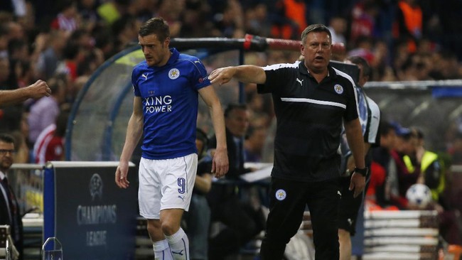 Manajer Leicester City Craig Shakespeare mengeluhkan penalti kontroversial Atletico Madrid pada laga leg pertama perempat final Liga Champions.