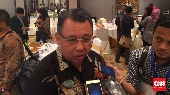 Pesatnya perkembangan ekonomi di Jawa Tengah diharapkan berimbas pada ramainya perusahaan yang mendirikan pabrik di Kawasan Industri Kendal.