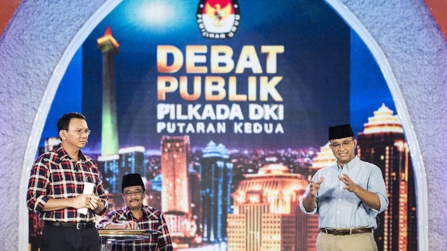 Calon gubernur nomor urut tiga Anies Baswedan kerap mengulang penggunaan kata keberpihakan dalam setiap menjawab pertanyaan atau memaparkan programnya.