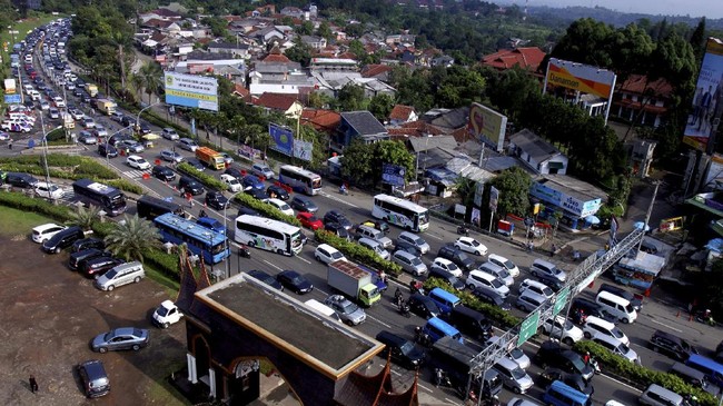 Wakil Ketua DPR RI Fadli Zon berharap moratorium Daerah Otonomi Baru Kabupaten Bogor dicabut pemerintah pusat.