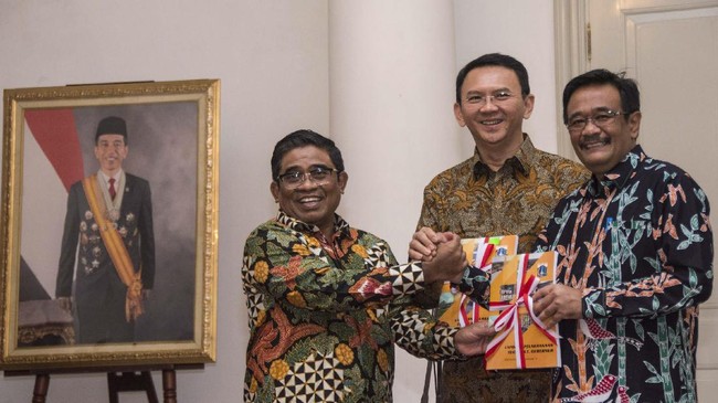 Ahok-Djarot menghabiskan dana Rp31,7 miliar selama masa kampanye putaran kedua. Jumlah ini lebih banyak dari Anies-Sandi yang melaporkan habis Rp17,54 miliar.