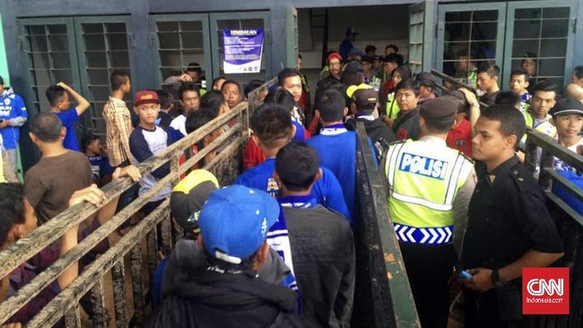 Sistem Daring Belum Mampu Redam Calo Tiket Liga 1