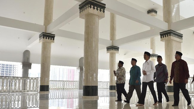 Nafas Betawi di Masjid Raya DKI