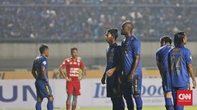 Dua Striker Asing Masuk Radar Persib
