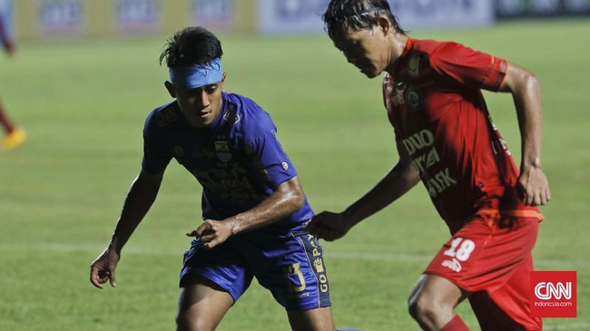Dua pemain muda Persib, Gian Zola dan Febri Haryadi berharap bisa memberikan hasil bagus untuk Persib sebelum berlaga di SEA Games.