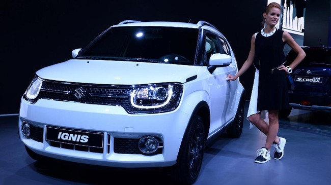 Mobil lima penumpang ini hadir di Indonesia dengan menyasar pasar yang baru, yaitu city crossover, yang mengandalkan ketangkasan juga irit bahan bakar.