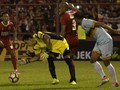 Mendiang Choirul Huda, Kiper Senior Pengayom Junior