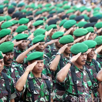 Revisi UU TNI Akan Disahkan Jadi UU, #TolakRUUTNI Kian Menggema hingga Muncul Petisi