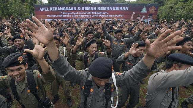 Pengurus Cabang GP Ansor Kabupaten Sidoarjo masih berusaha tabayun dengan mencari orang yang dianggap melecehkan nama Banser dengan sebutan idiot.