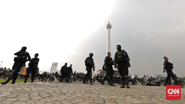 Tinggal di Jakarta, meski tak punya KTP-nya, akan terdampak hasil pilkada yang berlangsung hari ini.