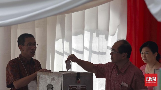 Ketua KPU Arief Budiman menegaskan kasus korupsi yang menjerat Wahyu Setiawan tak berkaitan dengan pihaknya secara kelembagaan.