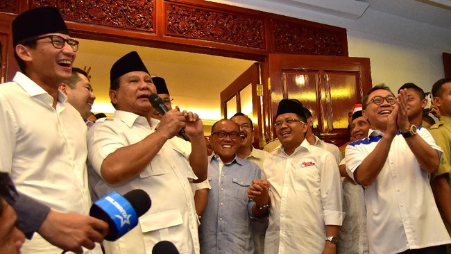 Prabowo Subianto sempat bercerita soal tentang reaksi Sandiaga Uno menjelang pencalonannya sebagai calon wakil gubernur DKI Jakarta pada tahun lalu.