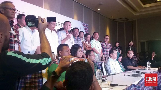 Ahok mengucapkan terima kasih atas kerja keras para pendukung dan tim pemenangannya.
