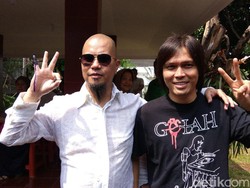 5 Fakta Ultimatum Ahmad Dhani Larang Once Nyanyikan Lagunya