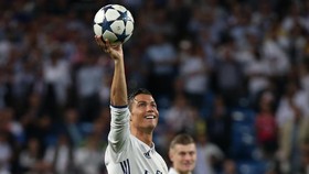Luis Figo: Madrid Tak Boleh Bergantung Ronaldo