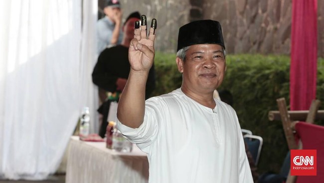 Gelombang dukungan untuk Anies-Sandi dari daerah mempunyai andil besar dalam mempengaruhi pemilih di Jakarta.