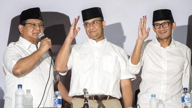 LSI: Ada Kemungkinan Perjanjian Anies-Prabowo Sengaja Dibocorkan Menurut Lembaga Survei Indonesia, isu perjanjian Anies Baswedan-Prabowo Subianto harus dimainkan ekstra hati-hati jika tak ingin menjadi bumerang bagi Gerindra