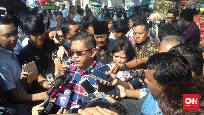 Sekjen PDIP Hasto Kristiyanto mengakui pilihan menteri Jokowi tidak bisa menyenangkan semua orang. Tapi, ia menilai Jokowi sudah melakukan yang terbaik.