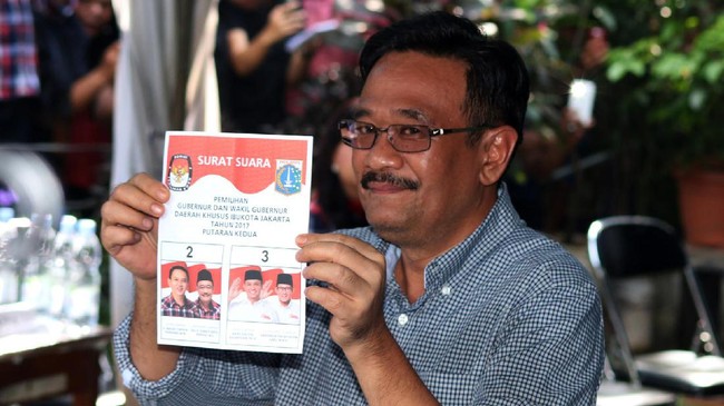 Wakil Gubernur DKI Jakarta Djarot Syaiful Hidayat menuturkan pihaknya mempersilakan pembahasan hal itu dan jika perlu melibatkan DPRD DKI Jakarta.