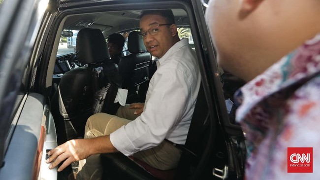 Calon Gubernur DKI Jakarta Anies Baswedan berdalih pertemuannya dengan Jusuf Kalla hanya berlangsung sebentar dan tidak ada yang istimewa.