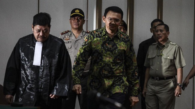 Jaksa menyinggung andil Buni Yani dalam keresahan yang ditimbulkan dari kasus Ahok saat membacakan tuntutan dalam kasus dugaan penodaan agama.