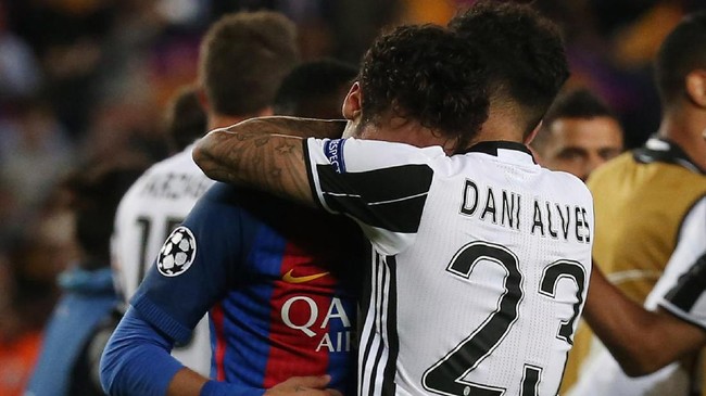 Rumor kepindahan Neymar ke PSG yang makin nyata mulai dikaitkan dengan peluang besar Brasil jadi juara Piala Dunia 2018.