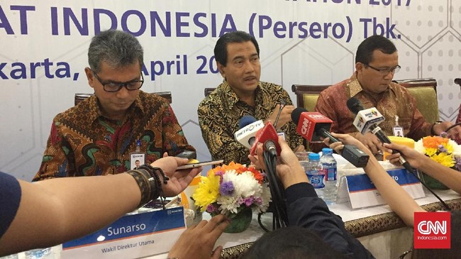 Laba bersih PT Bank Rakyat Indonesia (Persero) Tbk pada kuartal I 2017 itu tumbuh 5,5 persen dari periode yang sama tahun lalu, yaitu Rp6,1 triliun.