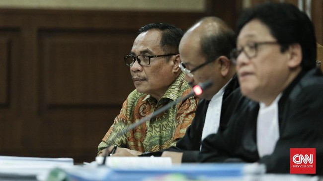 Saksi sidang e-KTP yang menjabat di Kemendagri mengklaim pernah meminjamkan uang pada terdakwa e-KTP, Sugiharto sebesar Rp40 juta.