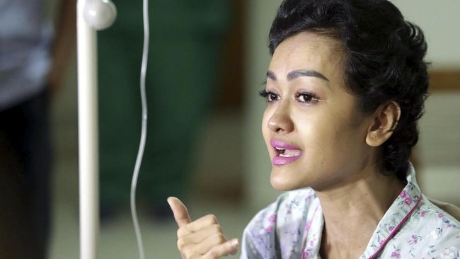 Politikus sekaligus sahabat Jupe, Eko Patrio menjelaskan seluruh dana dari Peduli Sahabat Jupe telah diberikan kepada adik kandungnya Nia Anggia.