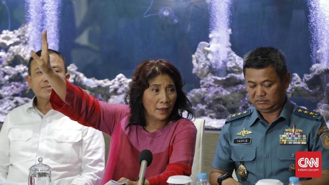 Menteri Kelautan dan Perikanan Susi Pudjiastuti tak mau berkomentar terkait status disclaimer BPK yang diterimanya, kendati berulang kali dimintai tanggapan.