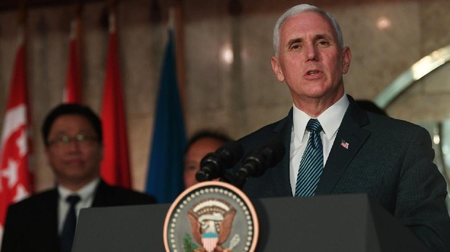 Amerika Serikat mengatakan pemerintah Palestina menjauh dari kesempatan diskusi perdamaian di Timur Tengah dengan menolak bertemu Wakil Presiden Mike Pence.