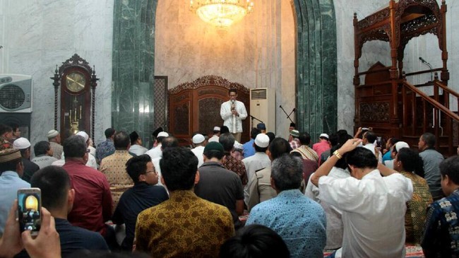 Khotbah Jumat Masjid Al Ittihaad tak meyinggung soal Pilkada DKI Jakarta. Sebelumnya, masjid ini menjadi basis para pegiat Aksi 411 hingga Aksi 313.