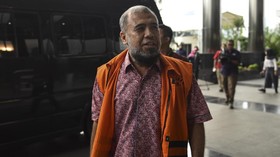 Patrialis Akbar Bantah Terima Uang untuk Main Golf