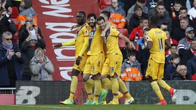 Liverpool Dihancurkan Mantan Strikernya