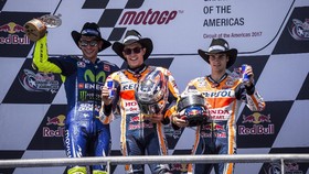 Rossi: Marquez dan Vinales Waspadai Saya