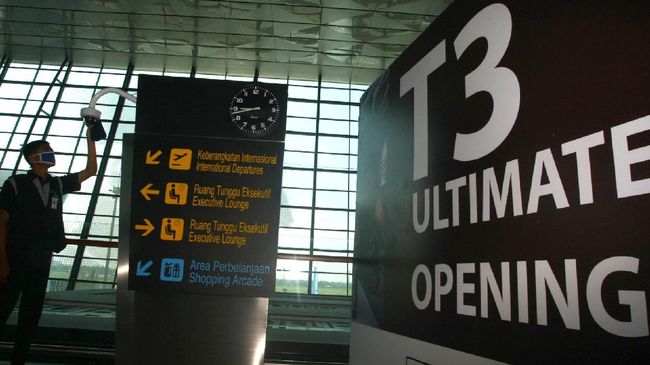 Antisipasi Corona, Terminal 1B & 2F Soetta Ditutup Sementara Berikut penjelasan PT Angkasa Pura II terkait penutupan sementara Terminal 1B dan 2F.
