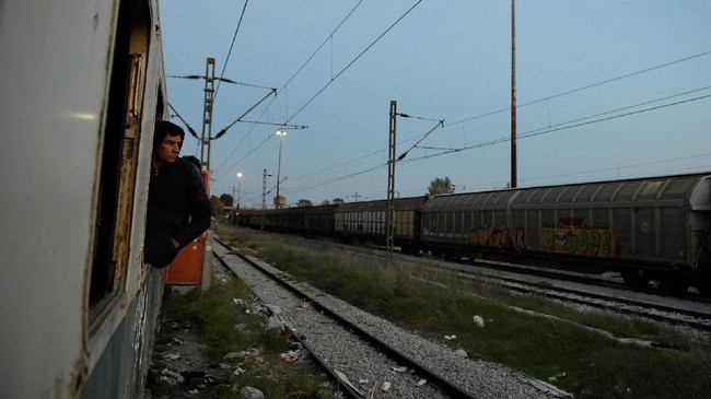 Mereka yang Mengadu Nasib di Antara Gerbong Kereta