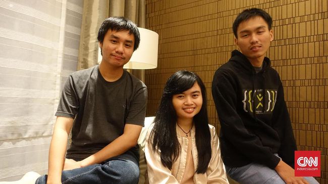 Imagine Cup 2017: Inovasi dari Indonesia, Beda! Kebanyakan finalis Imagine Cup 2017 tingkat regional mengusung inovasi kesehatan. Hanya Indoensia dan Malaysia yang tawarkan inovasi berbeda.