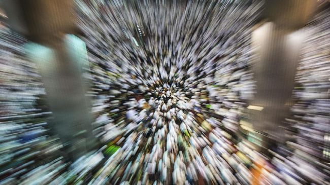 Ijtima Dunia di Tengah Corona, 5 Ribu Orang Tiba di Gowa Camat, Kapolres dan Dandim setempat masih melakukan rapat guna membahas kelanjutan acara Ijtima Dunia Zona Asia 2020 di tengah pandemi Covid-19.