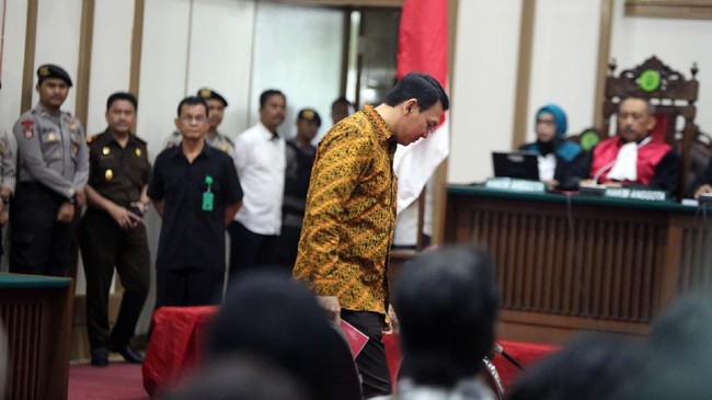 Kisah Nemo menginspirasi Ahok dalam membuat pledoi kasus penodaan agama yang menjerat dirinya. Ahok menyatakan dirinya tak berniat menghina kelompok manapun.