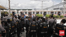 Tolak Penggusuran, Warga Manggarai Didatangi Pasukan Brimob