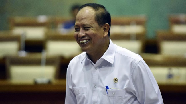 Nasir menjamin kementeriannya masih memegang kewenangan dalam pemilihan rektor. Presiden, kata dia, sebatas mengimbau agar pemilihan sesuai aturan.