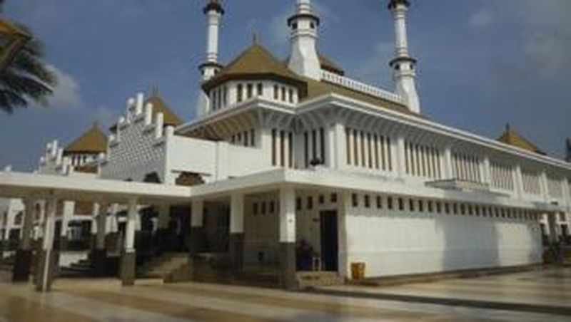Kementerian Pariwisata (Kemenpar) tak hanya mendukung potensi wisata alam untuk membuat pariwisata Indonesia sukses di mata dunia.